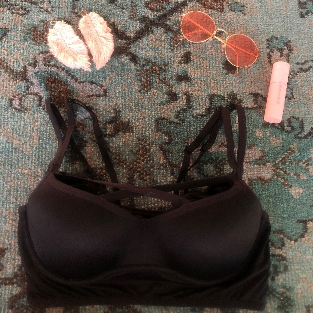 VS PINK Black front cross Pushup Bralette